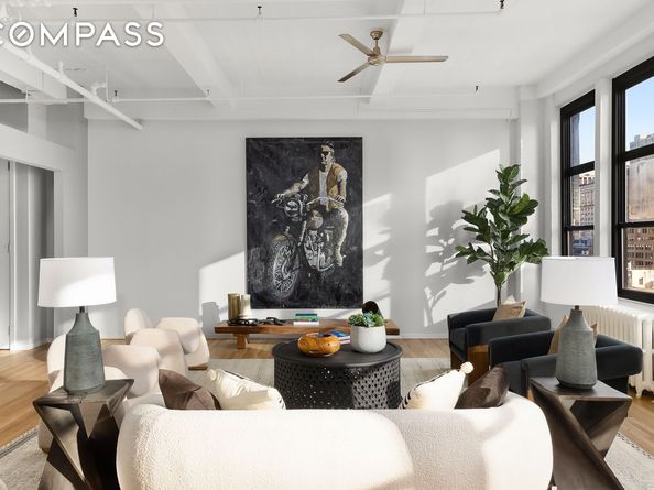 448 West 37th Street 12F, New York NY 10018