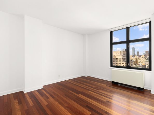 188 East 70th Street 19AB, New York NY 10021