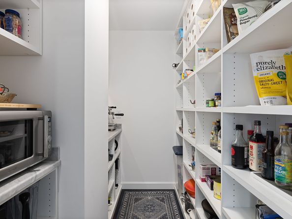 910 Park Avenue 4N, New York NY 10075