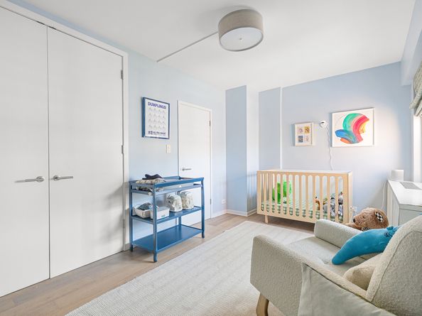 2 Charlton Street PH16F, New York NY 10014