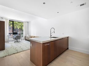244 East 52nd Street 2A, New York NY 10022