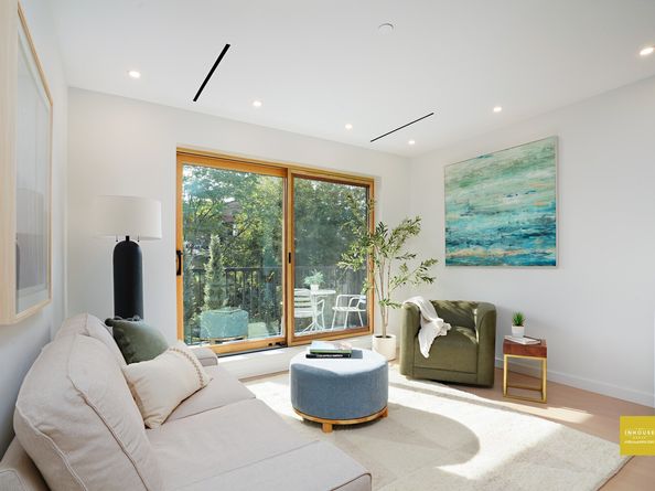 19 North Henry Street 3B, Brooklyn NY 11222
