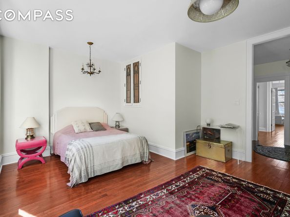 252 Jackson Street, Brooklyn NY 11211