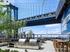 252 South Street 61L, New York NY 10002