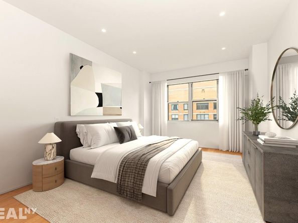 60 East 8th Street 31A, New York NY 10003