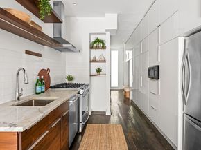 298 12th Street 1R, Brooklyn NY 11215