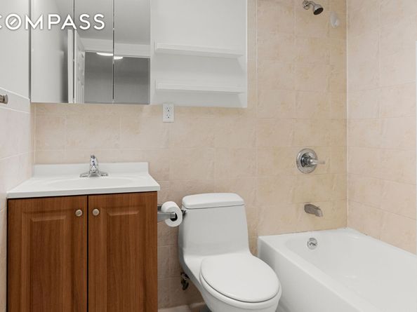 41-36 66th Street 2B, Queens NY 11377