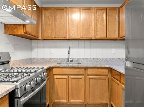 41-36 66th Street 2B, Queens NY 11377