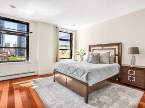 529 West 42nd Street 5R, New York NY 10036