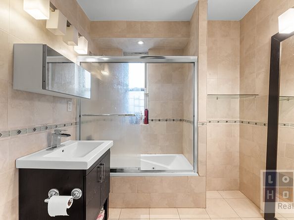 568 Grand Street J406407, New York NY 10002