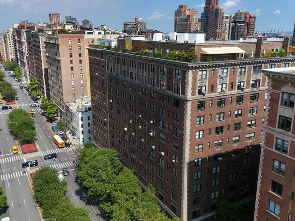 1125 Park Avenue 9E, New York NY 10128