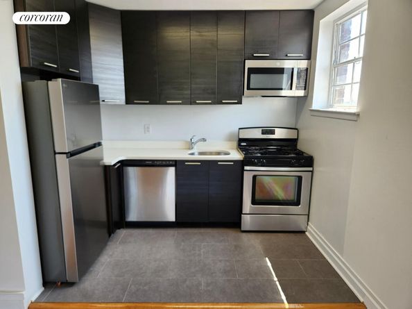 1725 Edison Avenue 4C, Bronx NY 10461