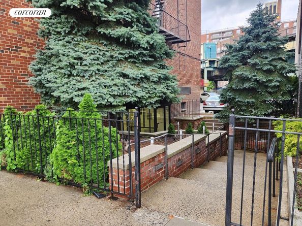 1725 Edison Avenue 4C, Bronx NY 10461
