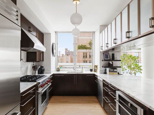 545 West 110th Street PH11A, New York NY 10025