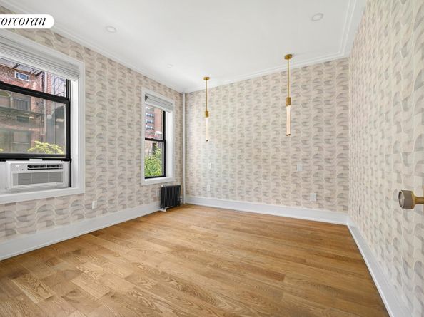 325 East 80th Street 4H, New York NY 10075