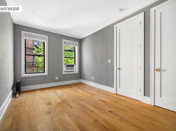 325 East 80th Street 4H, New York NY 10075