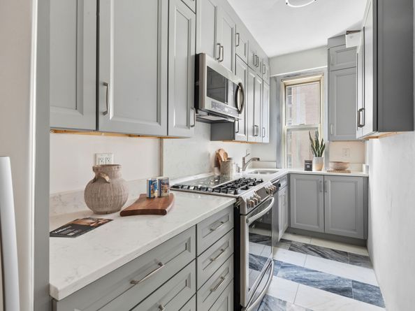 220 Madison Avenue 11/12K, New York NY 10016