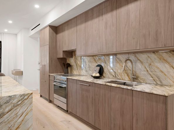 511 8th Avenue 1, Brooklyn NY 11215