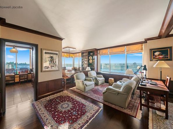 200 Riverside Boulevard 42A, New York NY 10069