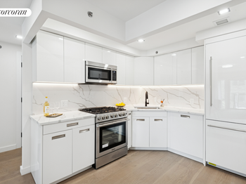 428 East 9th Street
