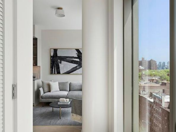222 East Broadway 9A, New York NY 10002