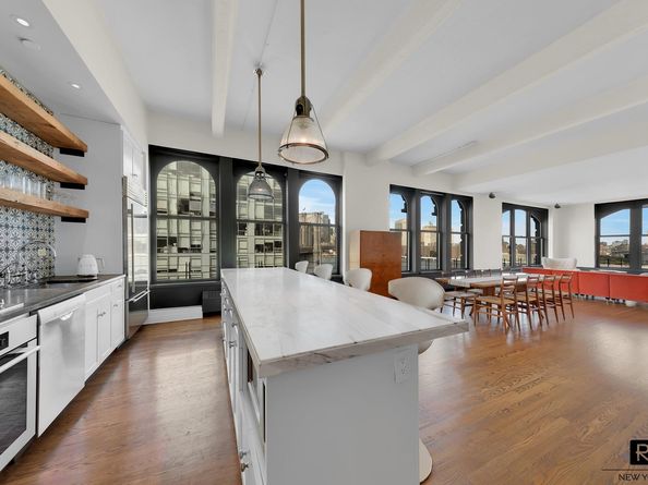 30 Main Street 11G, Brooklyn NY 11201