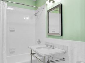 30 Main Street 11G, Brooklyn NY 11201
