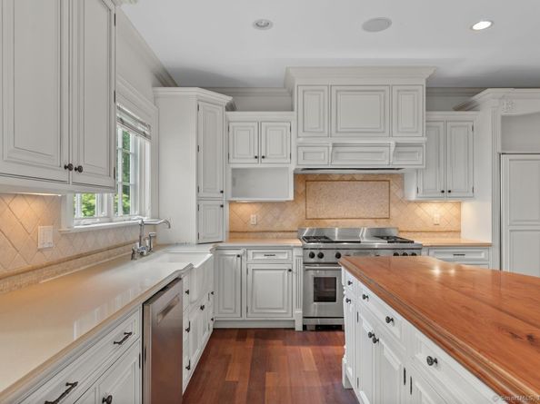 1 Flower Farm Lane, Westport CT 06880