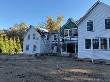 3 Tanglewood Lane