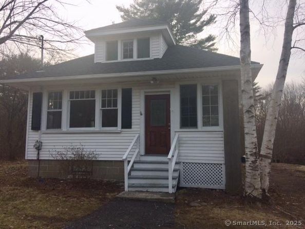 305 Sport Hill Road, Easton CT 06612