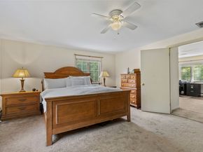 59 Snowberry Lane, New Canaan CT 06840