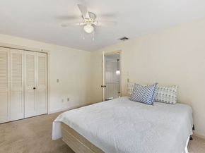 59 Snowberry Lane, New Canaan CT 06840