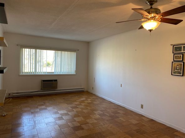 1700 Broadbridge Avenue A16, Stratford CT 06614