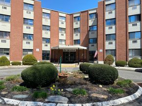 1700 Broadbridge Avenue A16, Stratford CT 06614