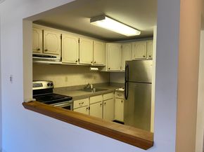 1700 Broadbridge Avenue A16, Stratford CT 06614