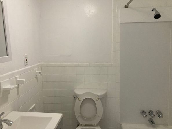 34 Park Street, Bridgeport CT 06608