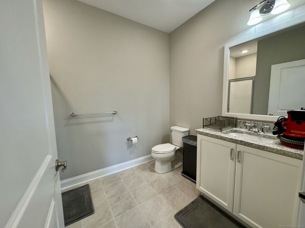 61 Brentwood Circle 66, Danbury CT 06810