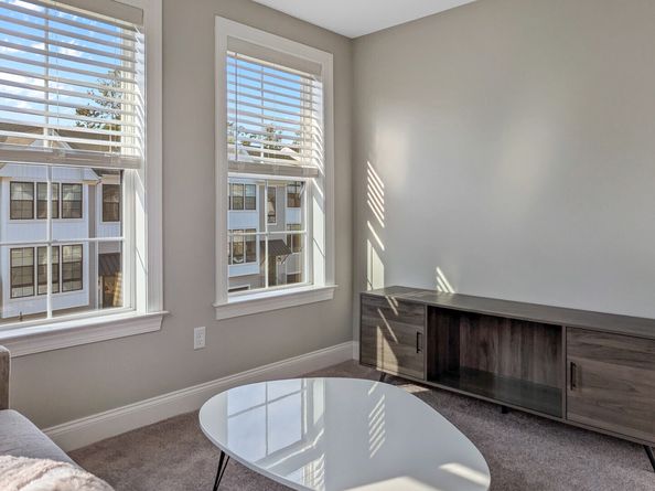 61 Brentwood Circle 66, Danbury CT 06810