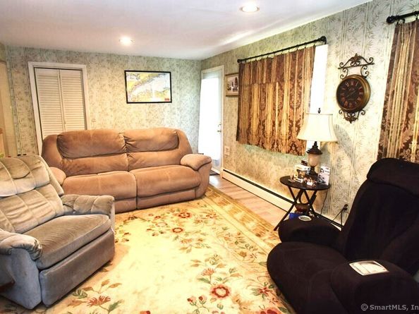 8 Crown Avenue, Norwalk CT 06854