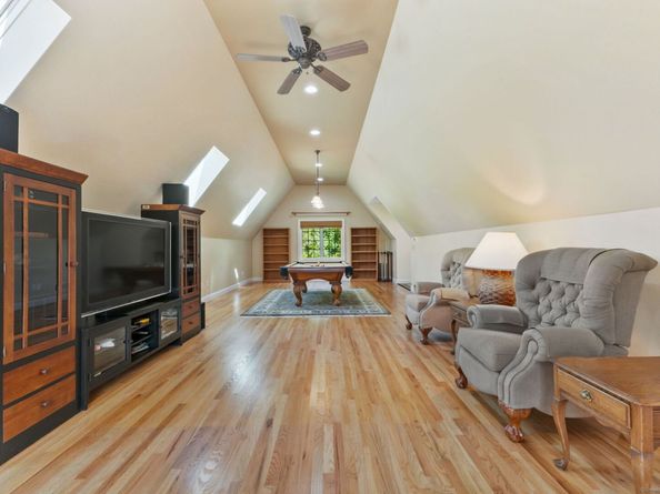 2 Longwood Drive, Redding CT 06896