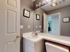 50 Katherine Court 50, Shelton CT 06484