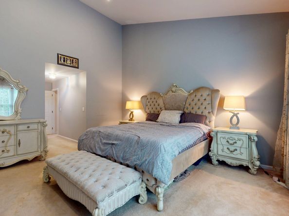 50 Katherine Court 50, Shelton CT 06484