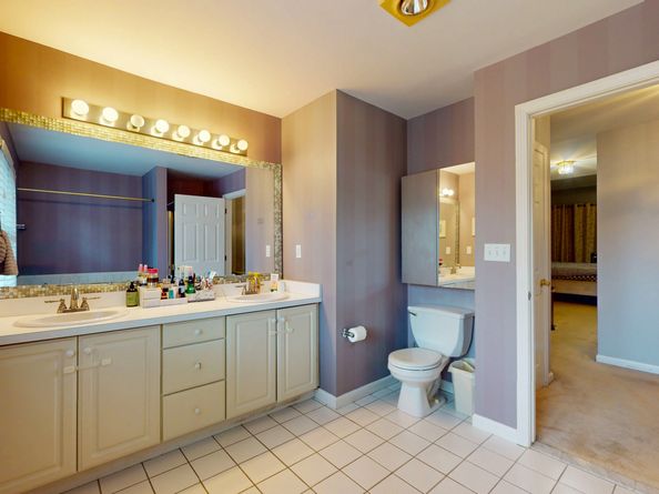 50 Katherine Court 50, Shelton CT 06484