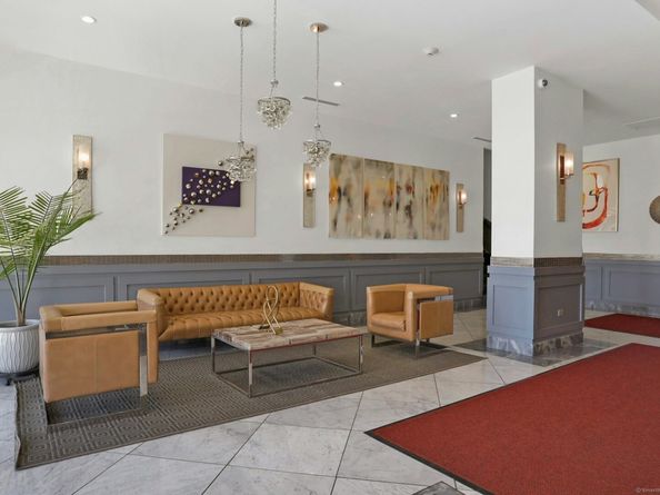 44 Strawberry Hill Avenue APT 12F, Stamford CT 06902