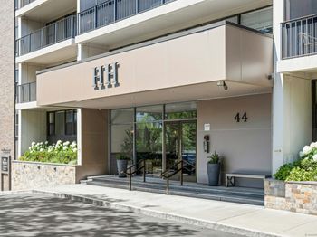 44 Strawberry Hill Avenue