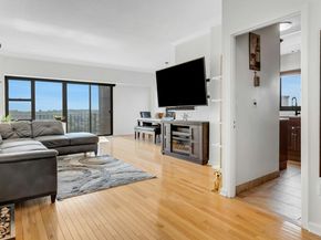 44 Strawberry Hill Avenue APT 12F, Stamford CT 06902
