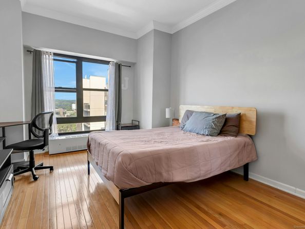 44 Strawberry Hill Avenue APT 12F, Stamford CT 06902