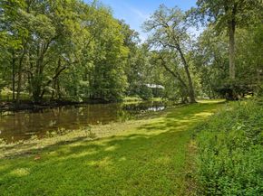 17 Huckleberry Lane, Weston CT 06883