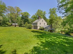 17 Huckleberry Lane, Weston CT 06883