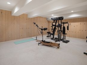 650 Laurel Road, New Canaan CT 06840